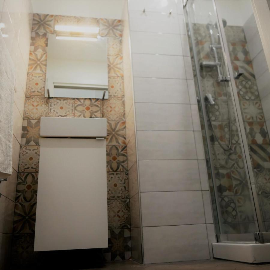 My Friend Umberto Hotel Barcellona-Pozzo di Gotto Ngoại thất bức ảnh
