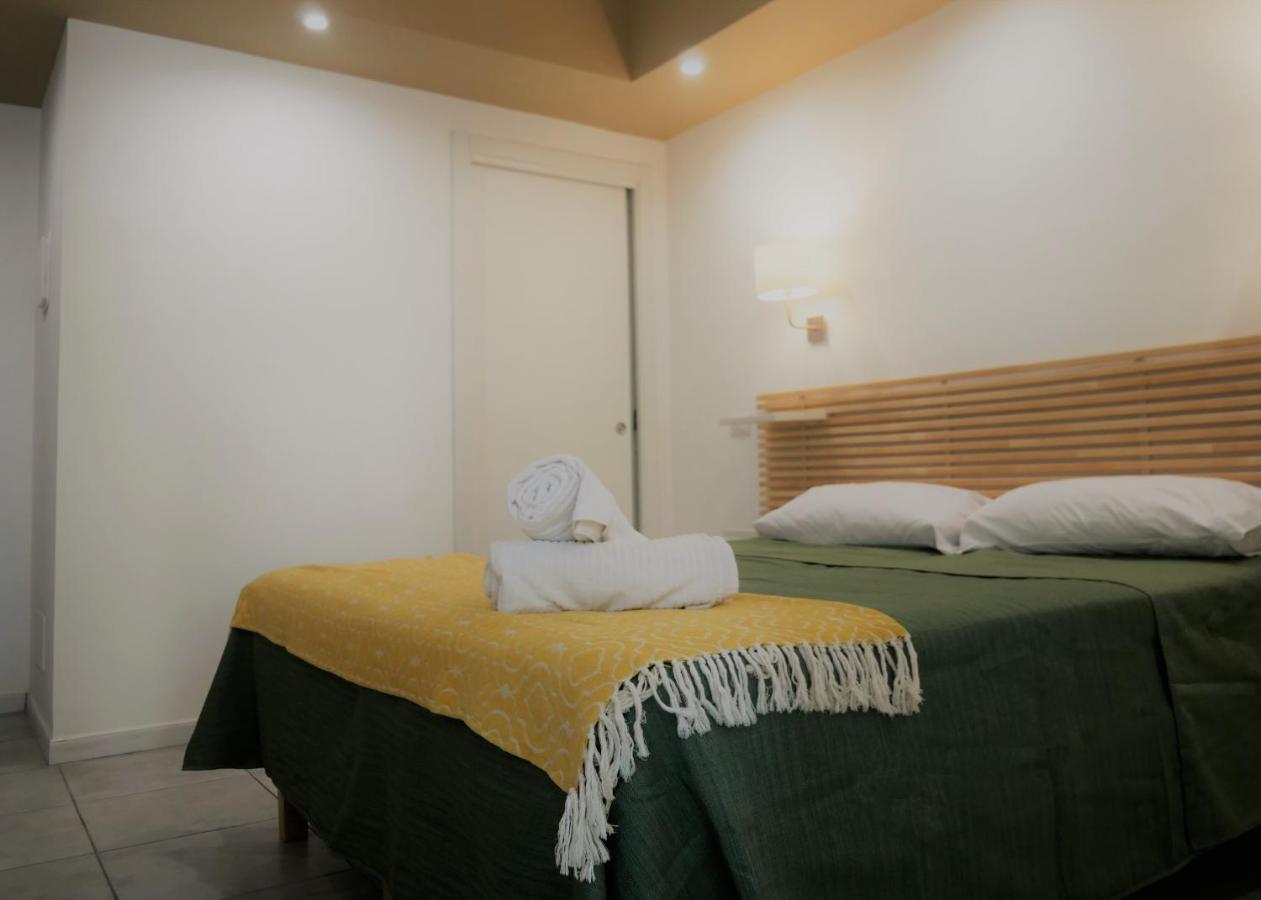 My Friend Umberto Hotel Barcellona-Pozzo di Gotto Ngoại thất bức ảnh